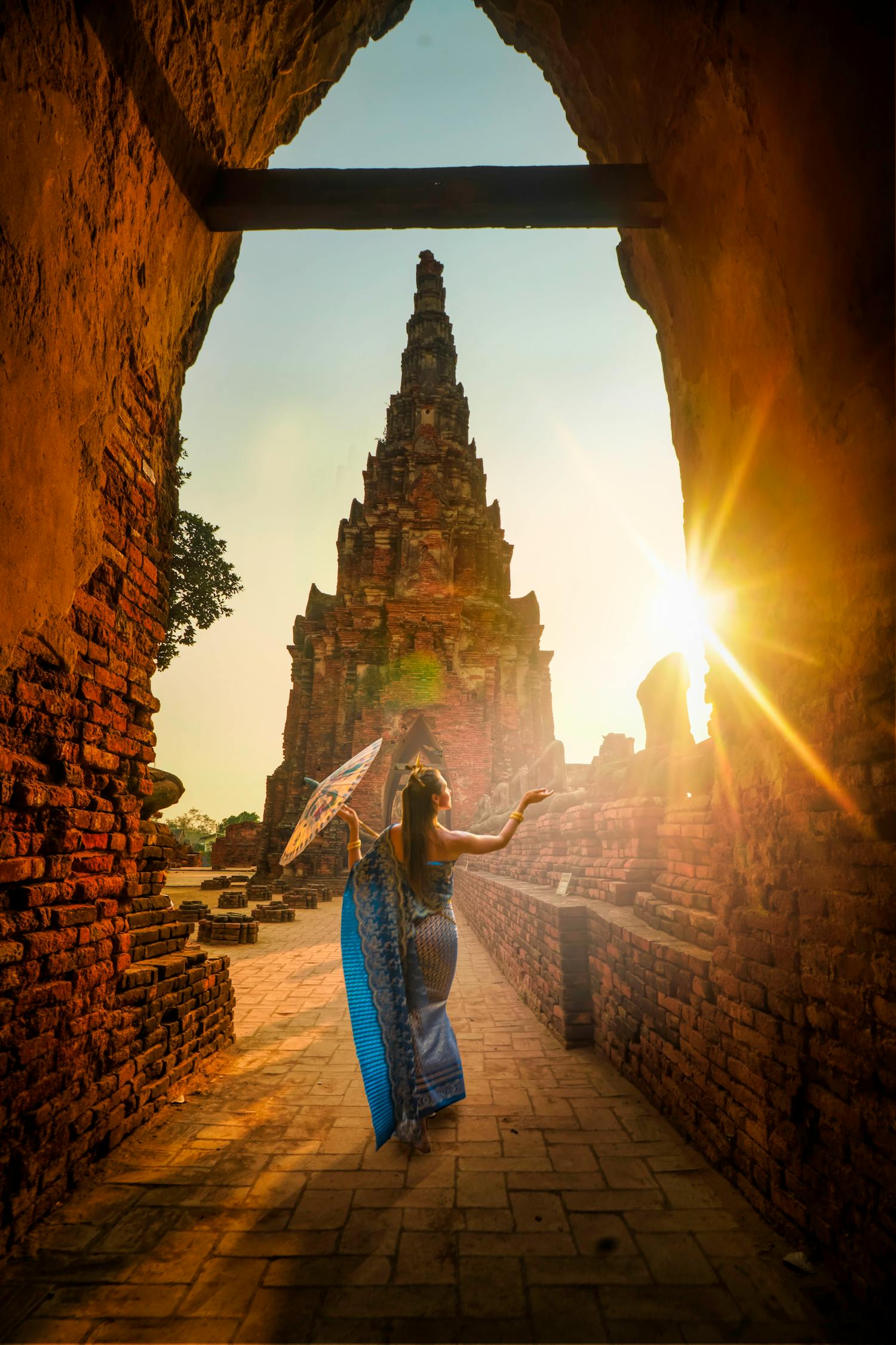穿越古世界的奇妙之旅，傻妃哪里逃最新章节